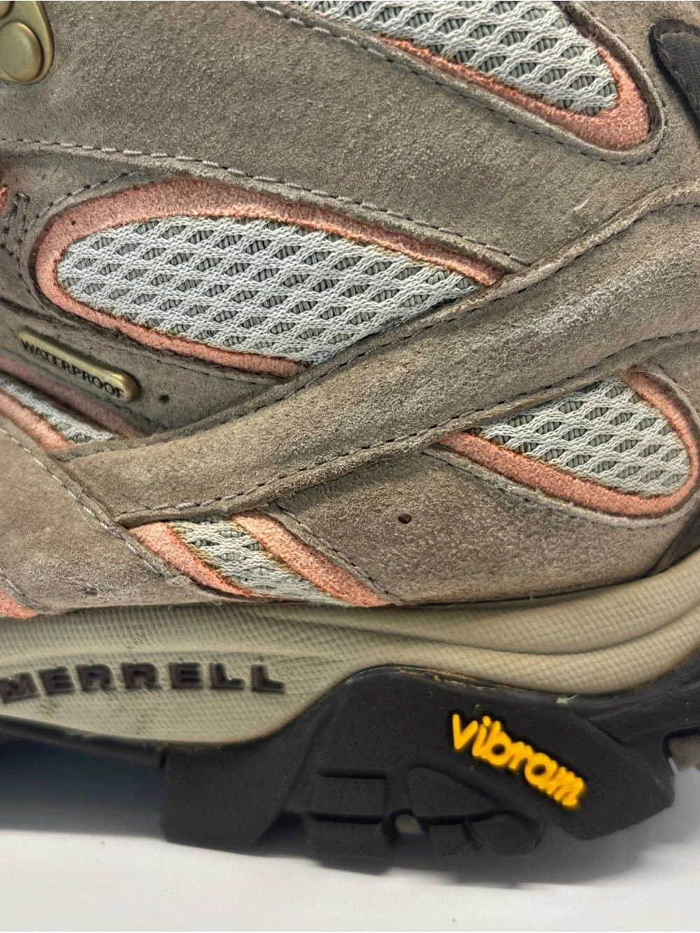 Merrell women’s Taupe and Orange Trail Hiking Boot J06058 size 10